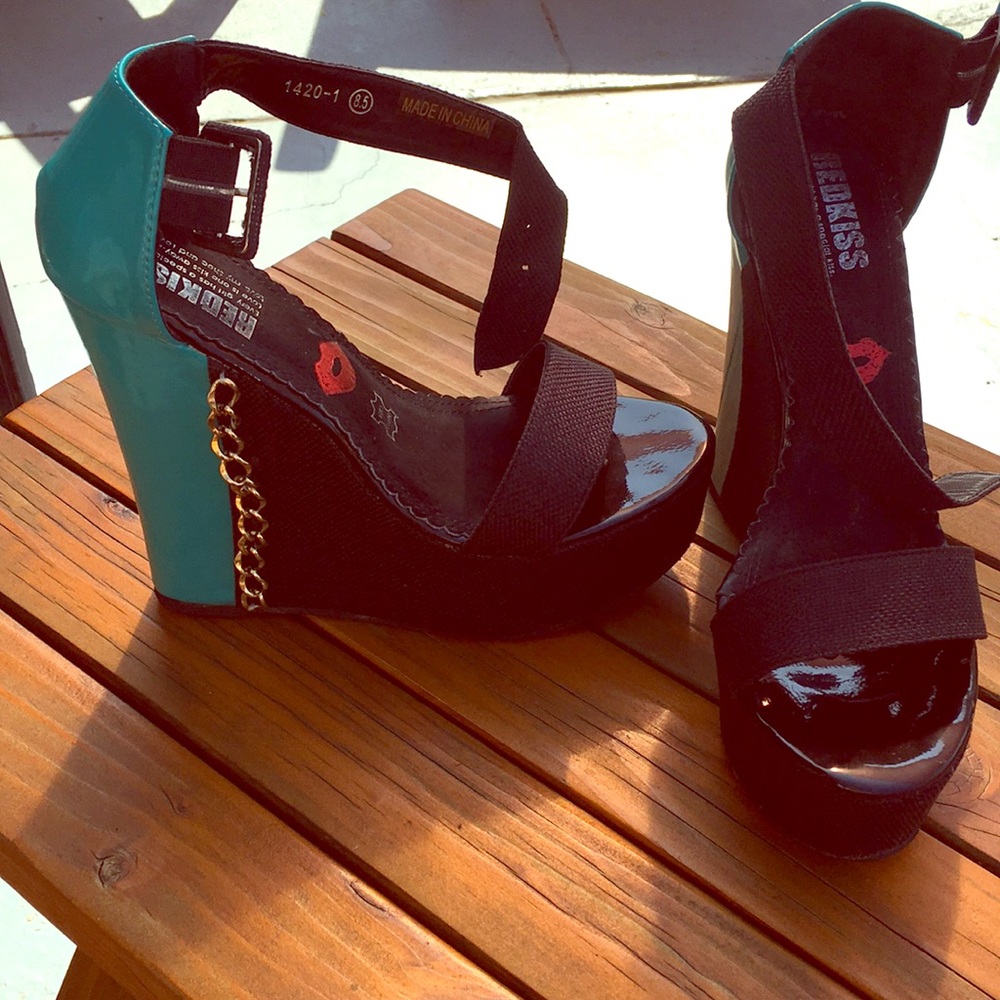 Platform Wedges. Super cute!